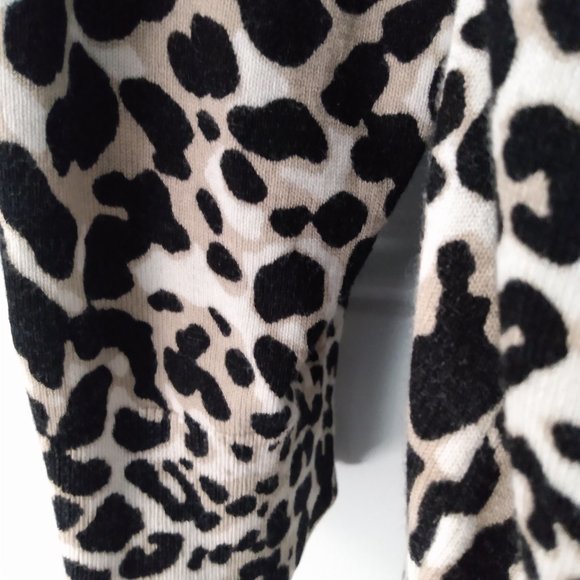 Cable & Gauge button up animal print shirt - Picture 4 of 9